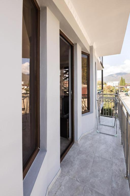 Отель "Дея" Gagra Exterior foto